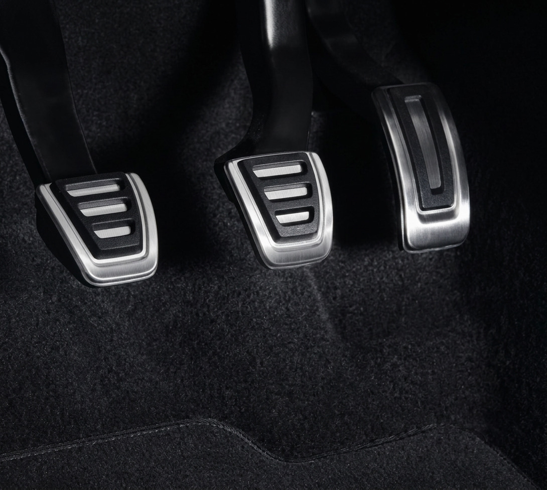 Floor-mounted pedal